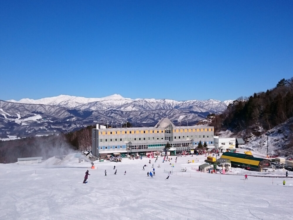 WhitePIA Ski Resort